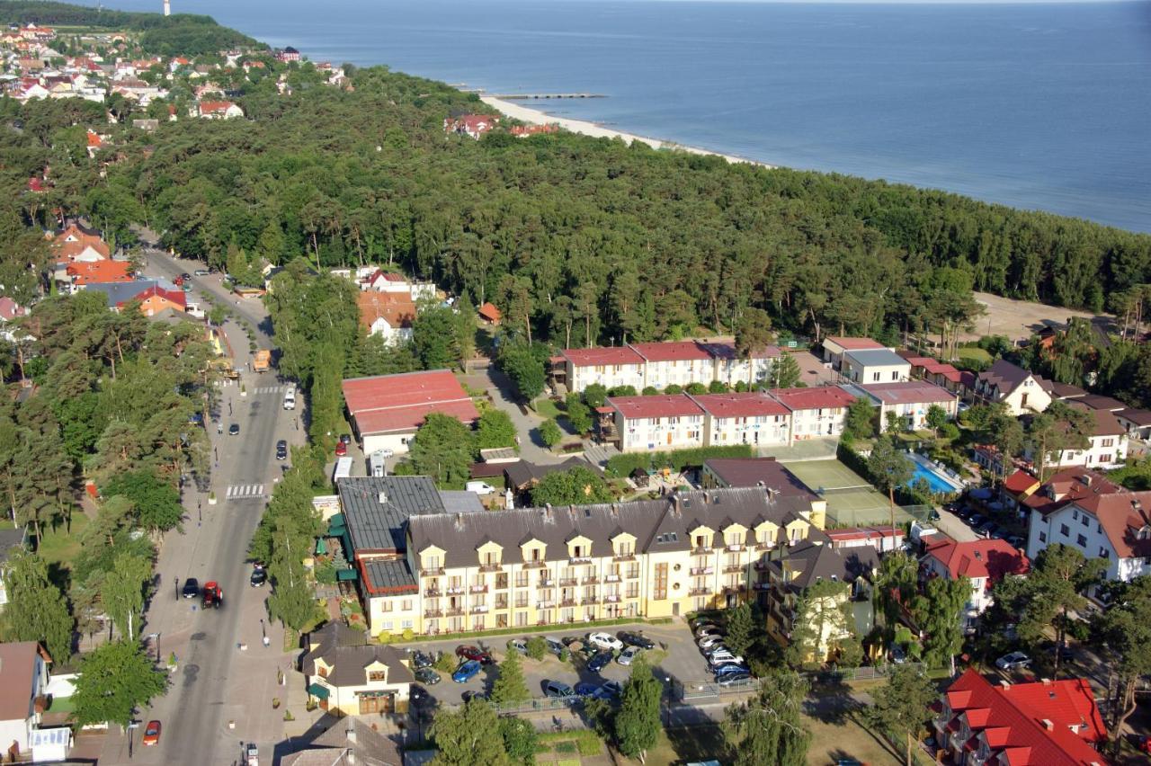 Jantar-Spa Kompleks Wypoczynkowo-Rehabilitacyjny นีคอร์เซ ภายนอก รูปภาพ