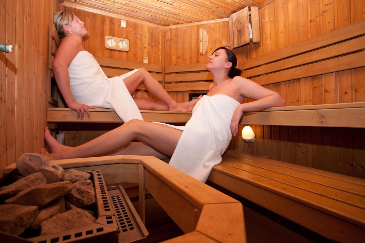 Jantar-Spa Kompleks Wypoczynkowo-Rehabilitacyjny นีคอร์เซ ภายนอก รูปภาพ
